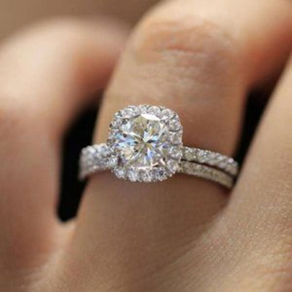 NEW 925 Sterling Silver Diamond Halo 2P Ring Set E